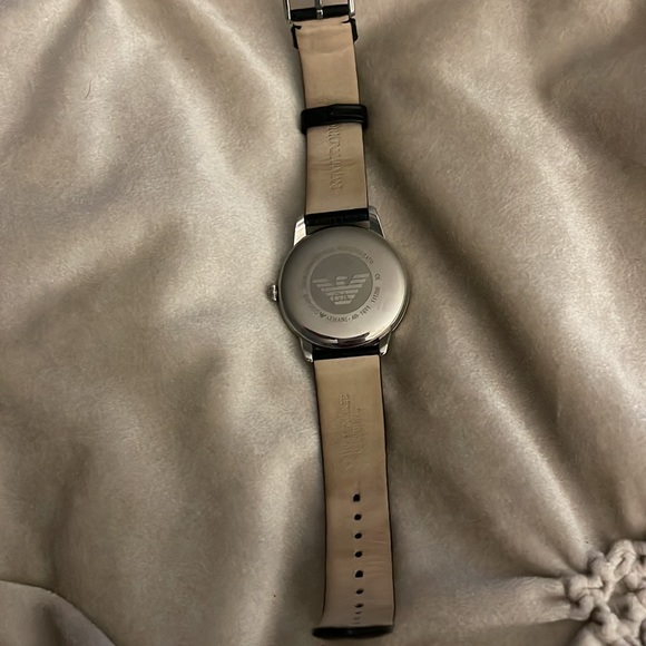 **SOLD ELSEWHERE** Emporior Armani - Unisex Black Watch w/ Silver Face - Picture 15 of 16